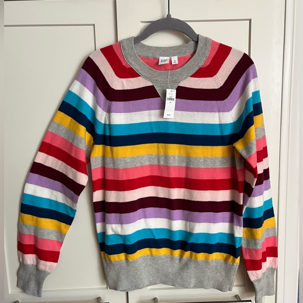NWT Gap Rainbow Striped Sweater